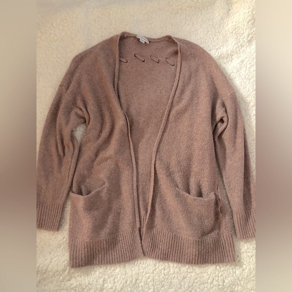 AE Cardigan